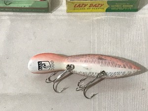 lot 577 image: 3 Lures in the box