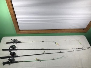 lot 579 image: 4 Fishing rods and reels