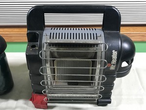 lot 608 image: 2 Mr. Heater propane heaters