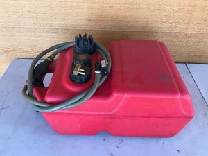 lot 632 image: Boat gas tank