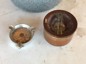 lot 641 image: Outdoor ashtray
