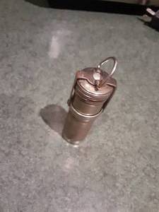 lot 593 image: Vintage 1940s metal Everdry match holder