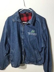 lot 245 image: Burlington Northern Coats