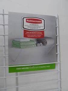 lot 1 image: Linen shelf kits & 5 Rubbermaid