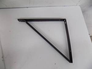 lot 6 image: 10 -14 Shelf Brackets Dark Bronze (Case)