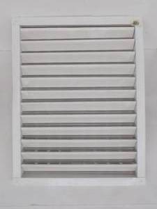 lot 23 image: 18 x 24 White Vent GBL