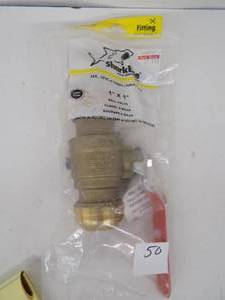lot 50 image: 1 x 1 Brass Ball Valve Shark Bite