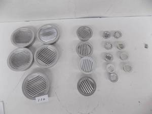 lot 110 image: 18 - Mini Vents