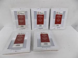 lot 124 image: 5 - 6 x 10 Wall Registers White