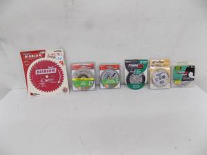 lot 184 image: Mix Lot of Blades