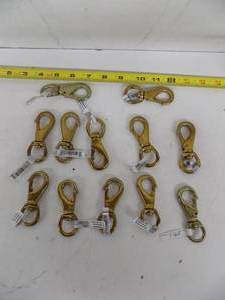 lot 208 image: 12 - 58 Bronze Quick Snaps