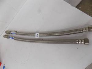 lot 228 image: Stainless Steel Water Heater Hose