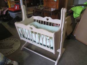 (FS) Wood Swinging Cradle - 36 Lon...