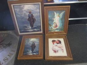 (FS) Religious Framed Wall Decor...