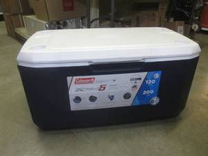 (G-1) Coleman 120 Quart  200 Cans ...