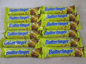 (B-3) 12 Butterfinger Candy Bars Pa...