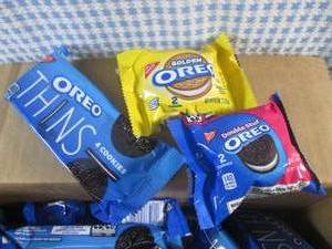 (B-1) Box of 56 Assorted Oreo Snack...