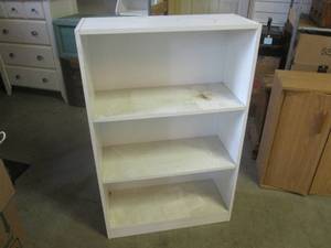 (EW1) White Shelf - 43 12 H x 27 ...