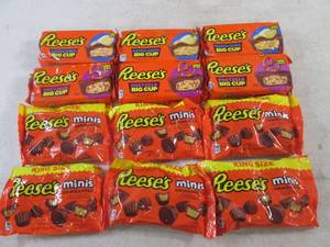 (B-1) 12 Assorted King Size Reeses ...