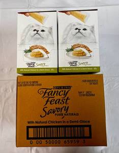 30 Ct Purina Fancy Feast Savory Cat Treats Natural Chicken In a Demi Glaze-82023
