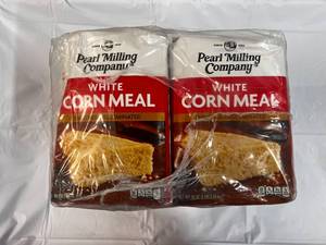 8x 5lb Bags White Corn Meal
