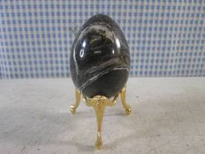 lot 34 image: (CNTR) 2 34 Polished Stone Egg with Stand