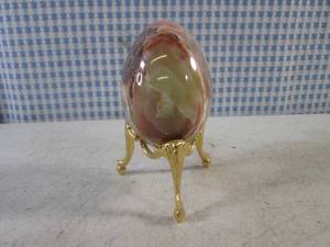 lot 35 image: (CNTR) 2 34 Polished Stone Egg with Stand