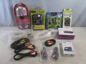 lot 143 image: (BSB) Korg Guitar Tuners, RCA Cords, HDMI Cable, GPS Mount and Other - See Photos