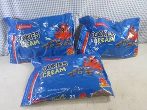 lot 192 image: (B-3) 3 Bags Cookies & Cream Cereal 1 Pound 5 Ounces Best by May 2024