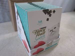 lot 229 image: (BSB) Display of 10 Boxes Fancy Feast Tuna Flavor Cat Treats 168 Break-Apart Treats per Box Best by Jan 2024