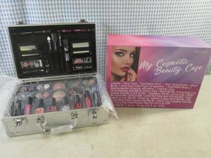 lot 240 image: (BSB) My Cosmetic Beauty Case - New - Great Gift