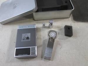 lot 331 image: (CNTR) Riverstone Audio Digital Scale with Accessories in Tin Storage Box