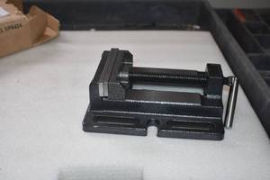 Drill press vise