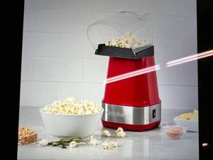 lot 36 image: Cuisinart EasyPop Hot Air Popcorn Maker