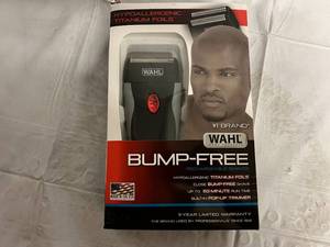 lot 47 image: Wahl Bump Free Rechargable Shaver