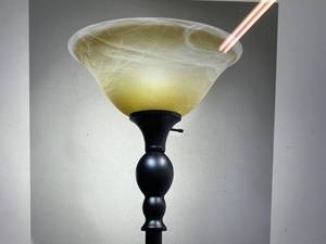 lot 164 image: Elegant Designs Torchiere 71 Floor Lamp - Black