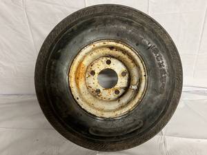 lot 244 image: Tow Master 18.5 x 8.5 x 8 Trailer Wheel - 5 Hole