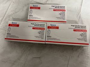 lot 254 image: 300 Count of Sysco Classic High Performance Nitrile Gloves