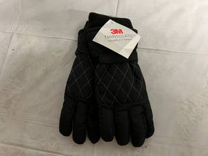 lot 308 image: 3 Pairs of Womens ML 3M Thinsulate Gloves - Black & Gray