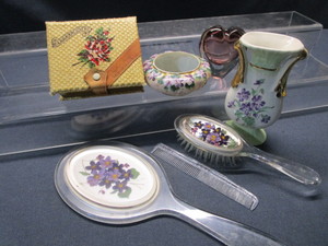 lot 211 image: Dresser Set, Vase, Ring Bowl, Antique Hankie Holder