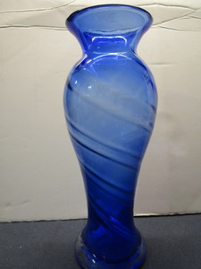 lot 263 image: Blue Swirl Vase