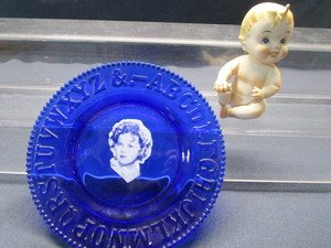 lot 270 image: Cobalt ABC Plate Shirley Temple, Kewpie