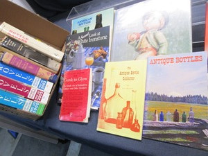 lot 128 image: Antique Reference Books