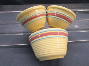lot 132 image: Wattware Banded Bowls