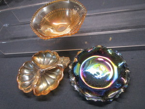 lot 134 image: Carnival Blue & Gold
