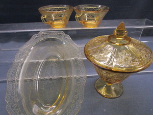 lot 63 image: Amber Candy, Oval Dish, Soups