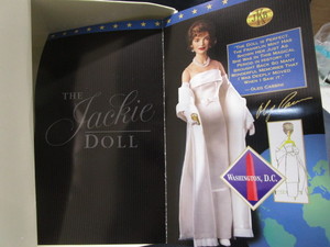 lot 67 image: The Jackie Doll By Franklin Mint
