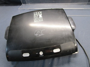 lot 142 image: Geo Forman Grill