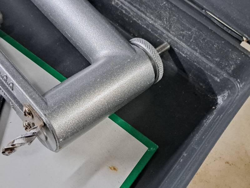 lot 122 image: Metal Shop Sheet Metal Hole Cutter with Case