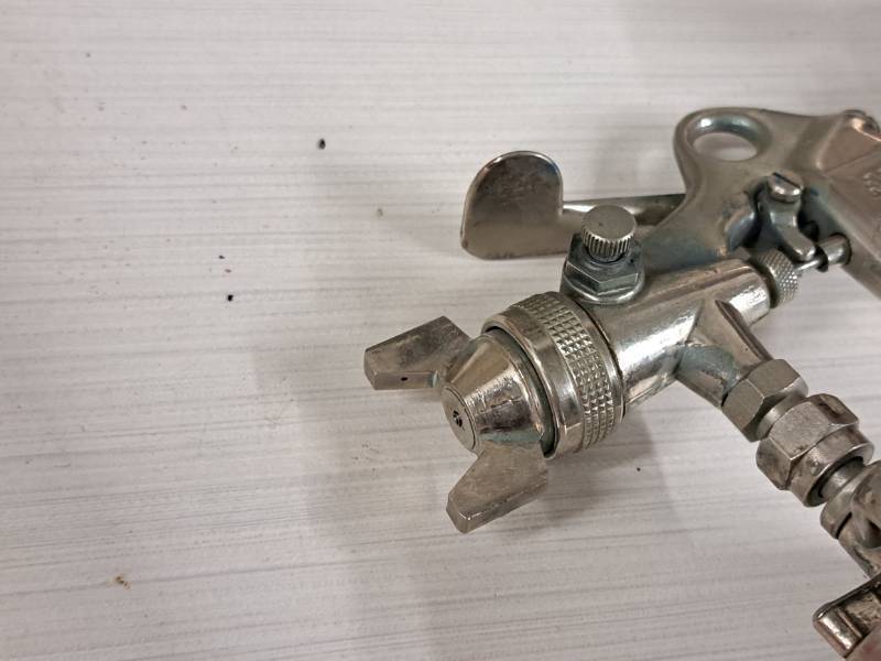 lot 149 image: Air Spray Gun with Regulator